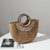 Sac de paille rétro portable en demi-cercle fait à la main en paille pour vacances en bord de mer